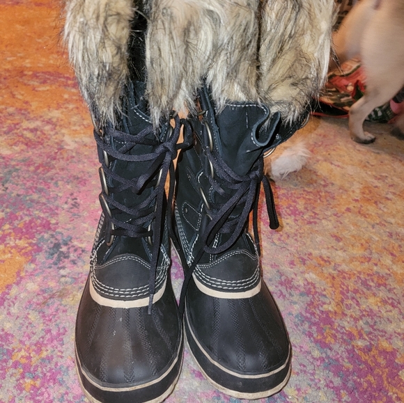 COPY - Sorel Joan of Arctic Winter Boots - Picture 2 of 3